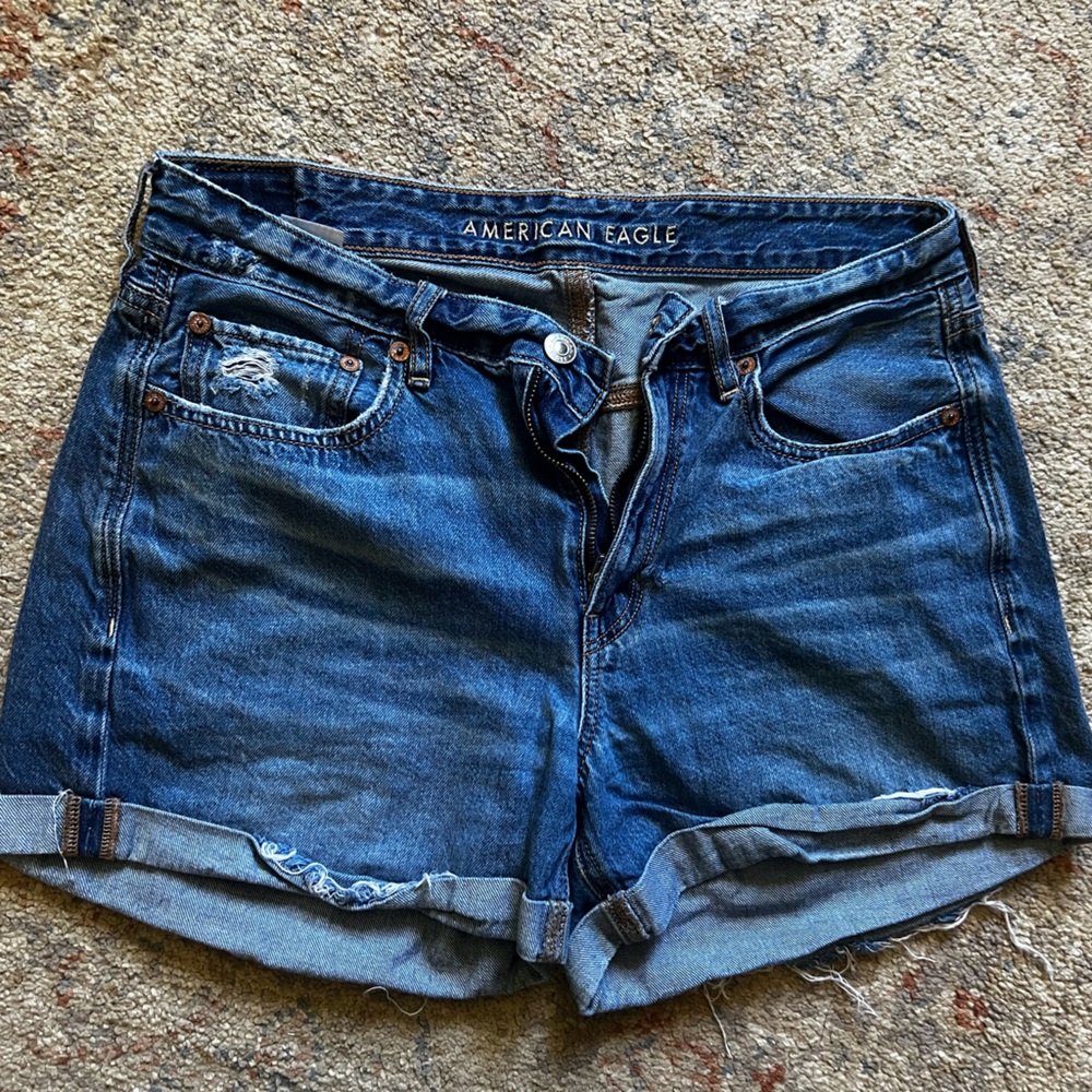 American Eagle Tomgirl short Light Blue Denim